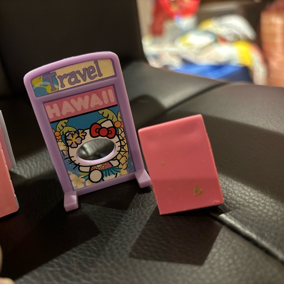 HELLO KITTY POLLY POCKET STYLE FIGURINE SET - Picture 4 of 15